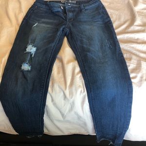 White House Black Market Capri Jeans